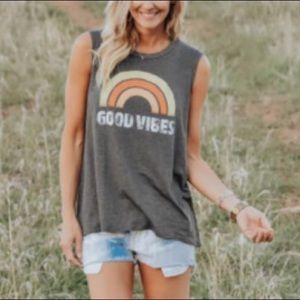 Good Vibes Graphic Tank - Gray